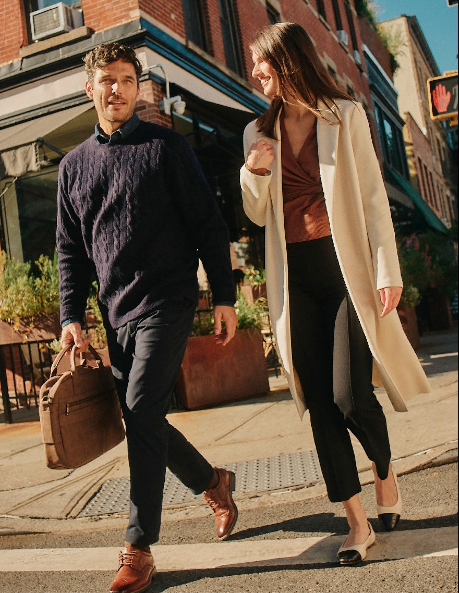 HOMMES ET FEMMES ACTIFS QUI APPRÉCIENT LE MEILLEUR EN CONFORT, STYLE ET INNOVATION.